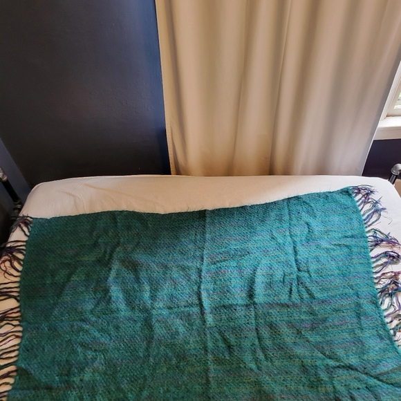 Vintage Churchill Weavers Handwoven Wool Turquoise, Purple Throw - Picture 4 of 6